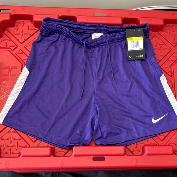 Nike Women's Athletic Shorts in Purple and White - Picture 1 of 2